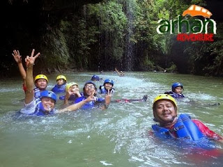 PAKET WISATA GREEN CANYON, PANGANDARAN PAKET WISATA GREEN CANYON, PANGANDARAN
