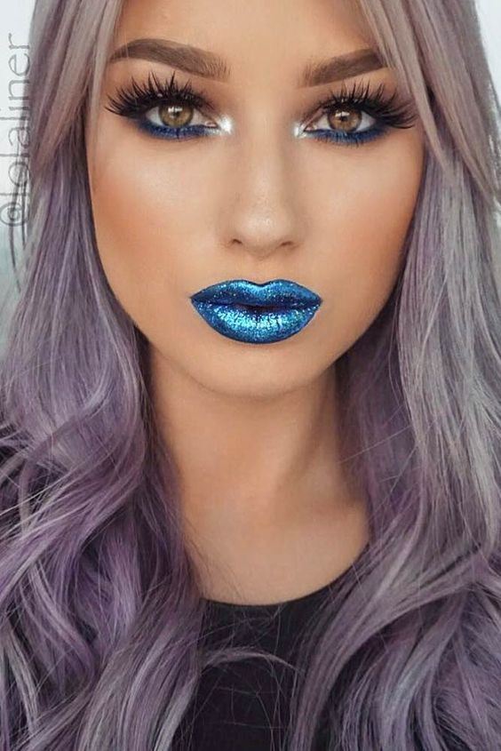 Insanely Blue Lipstick Colors Trending Now / geeks fashion