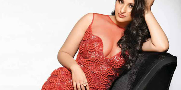 Nowadays, cleaning of the house complete's my exercise - Parineeti Chopra