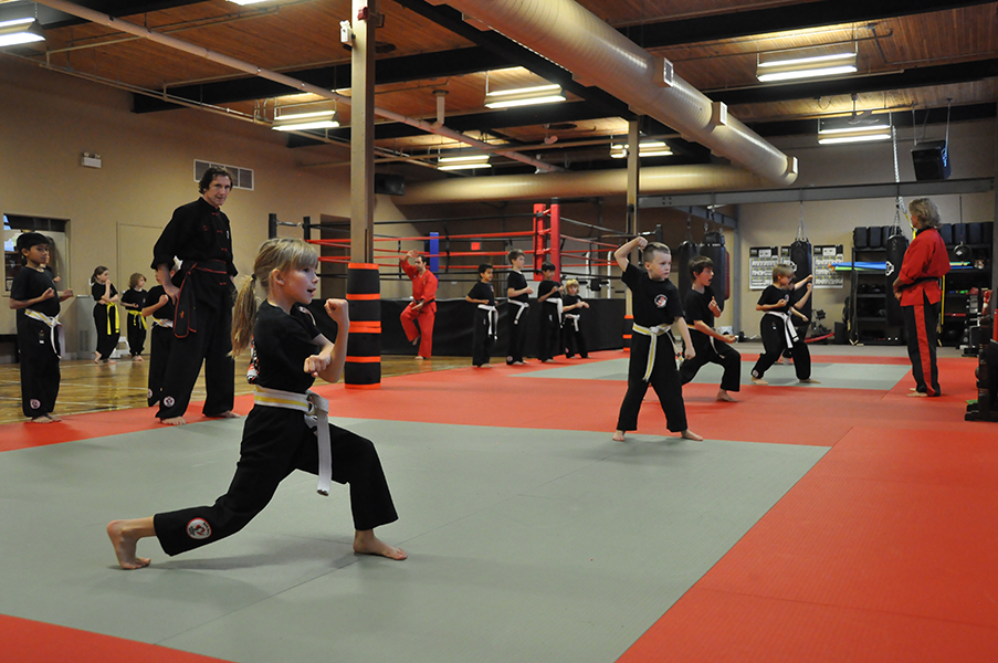 Kitchener Kicks News Kung Fu LowBelt Grading, Dec 01 2012