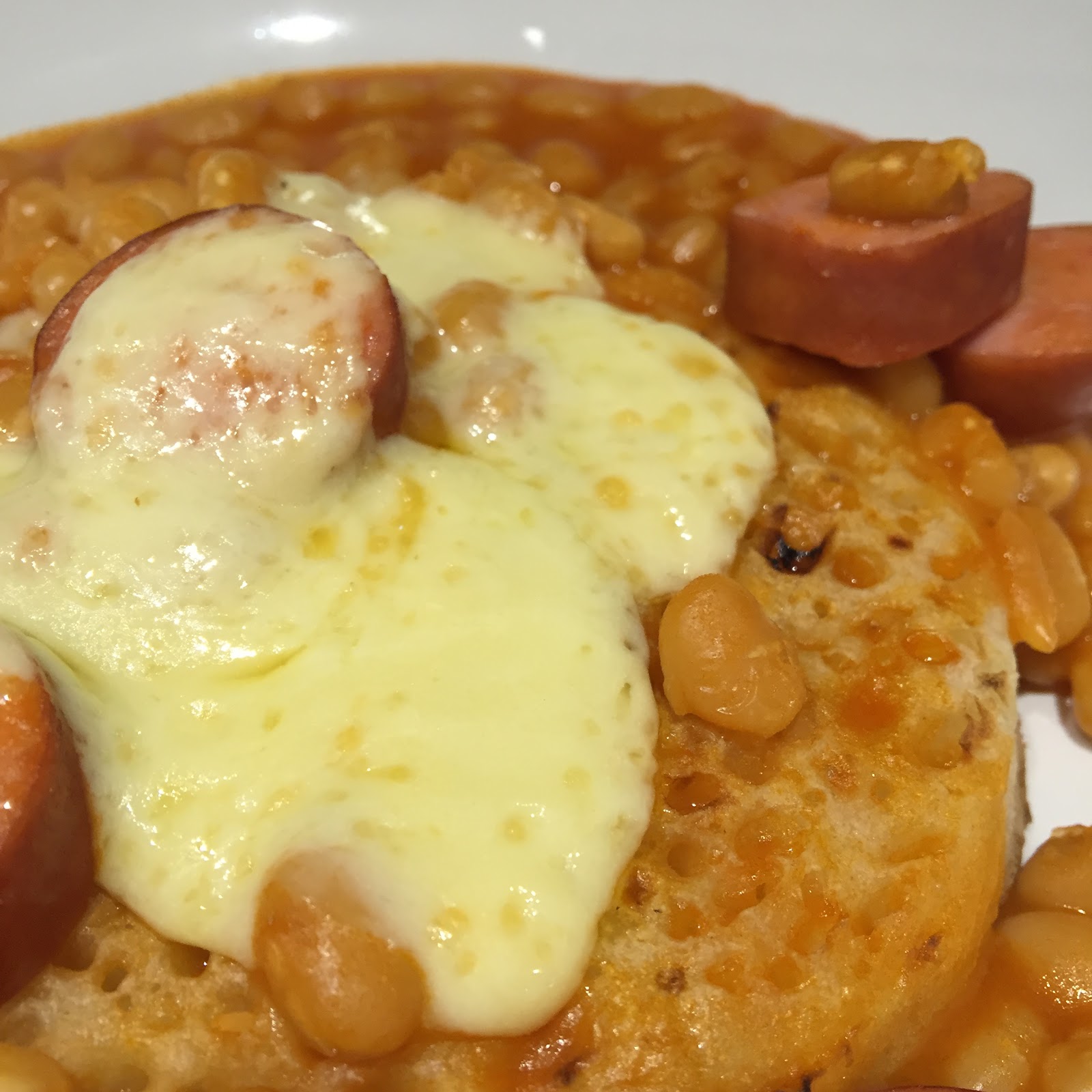 Archived Reviews From Amy Seeks New Treats: New Warburtons Giant Crumpets