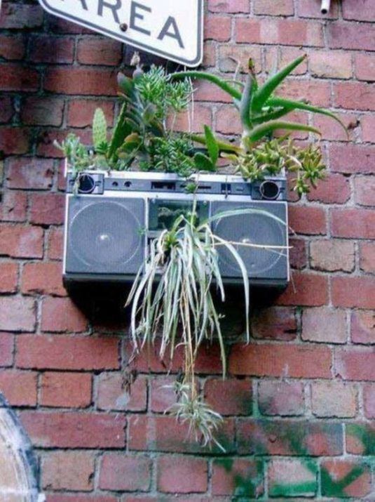 Fantastic Ways To Repurpose Old Electronics That You Shouldn’t Miss