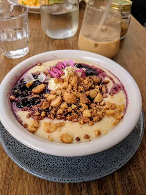 Oatmeal with berry compote at Chuffed in Auckland City