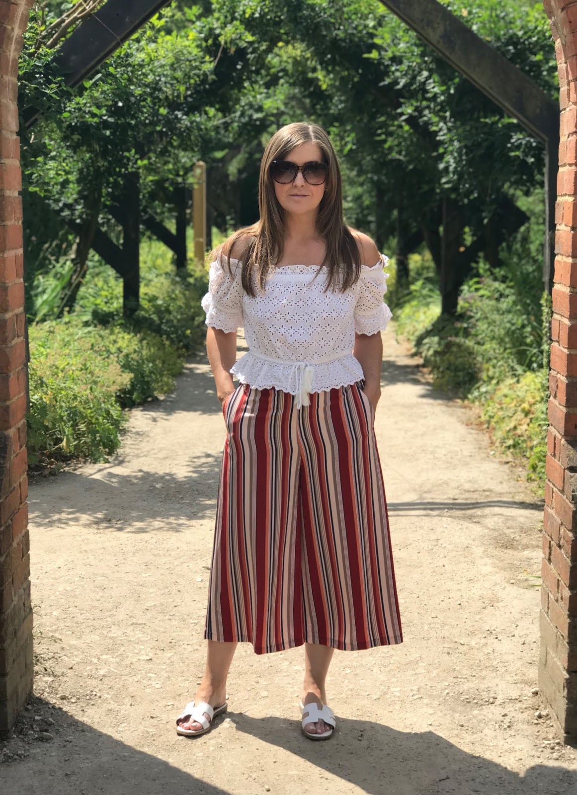Striped culottes from Primark \ Broderie anglaise white bardot top \ white sandals 