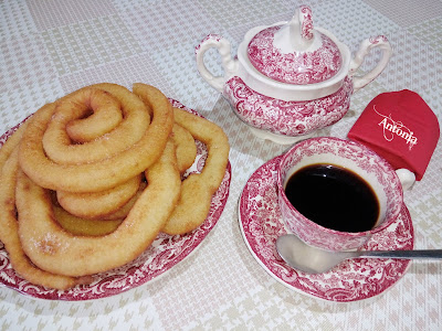 &#9580;&#9574;&#9580; Churros &#9580;&#9574;&#9580;
