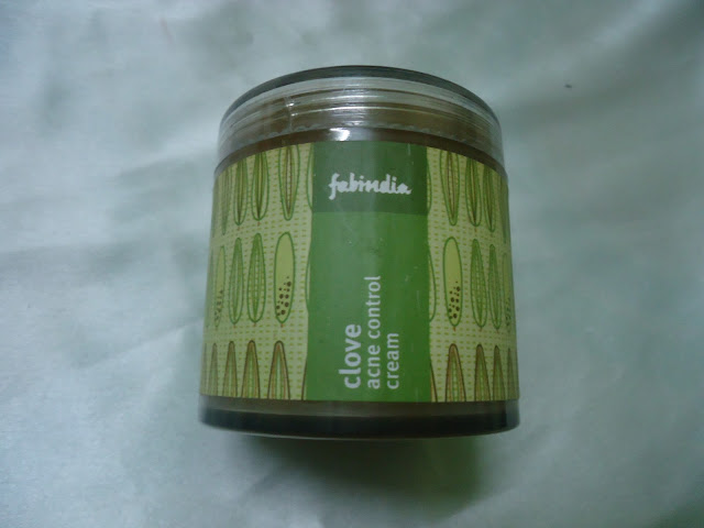 Fab India Clove Acne Control Cream Review