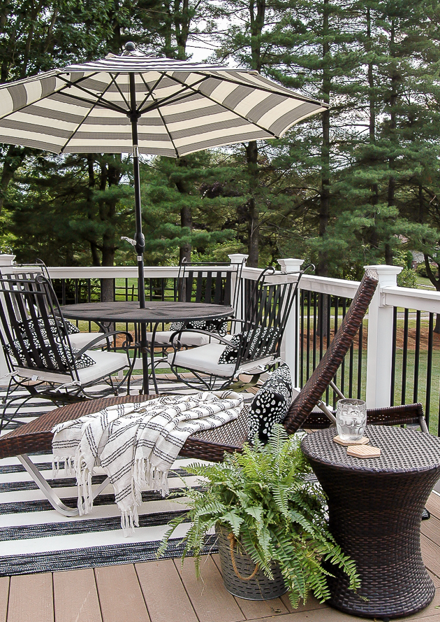 Simple and Beautiful Black and White Summer Deck Little House of Four