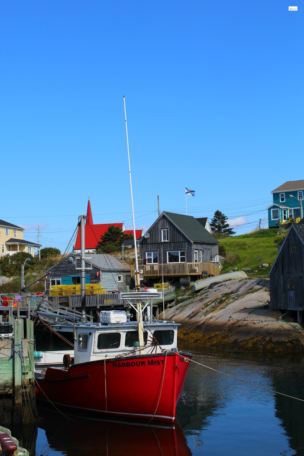 Peggy's Cove // Nova Scotia, Canada Caravan
