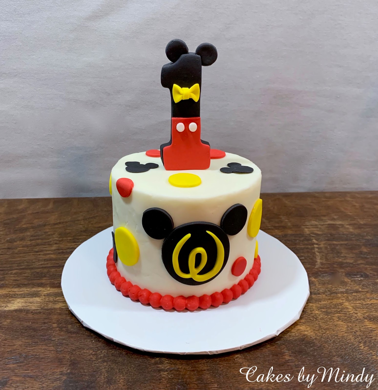 mickey mouse cake smashout mickey mouse cake smashout