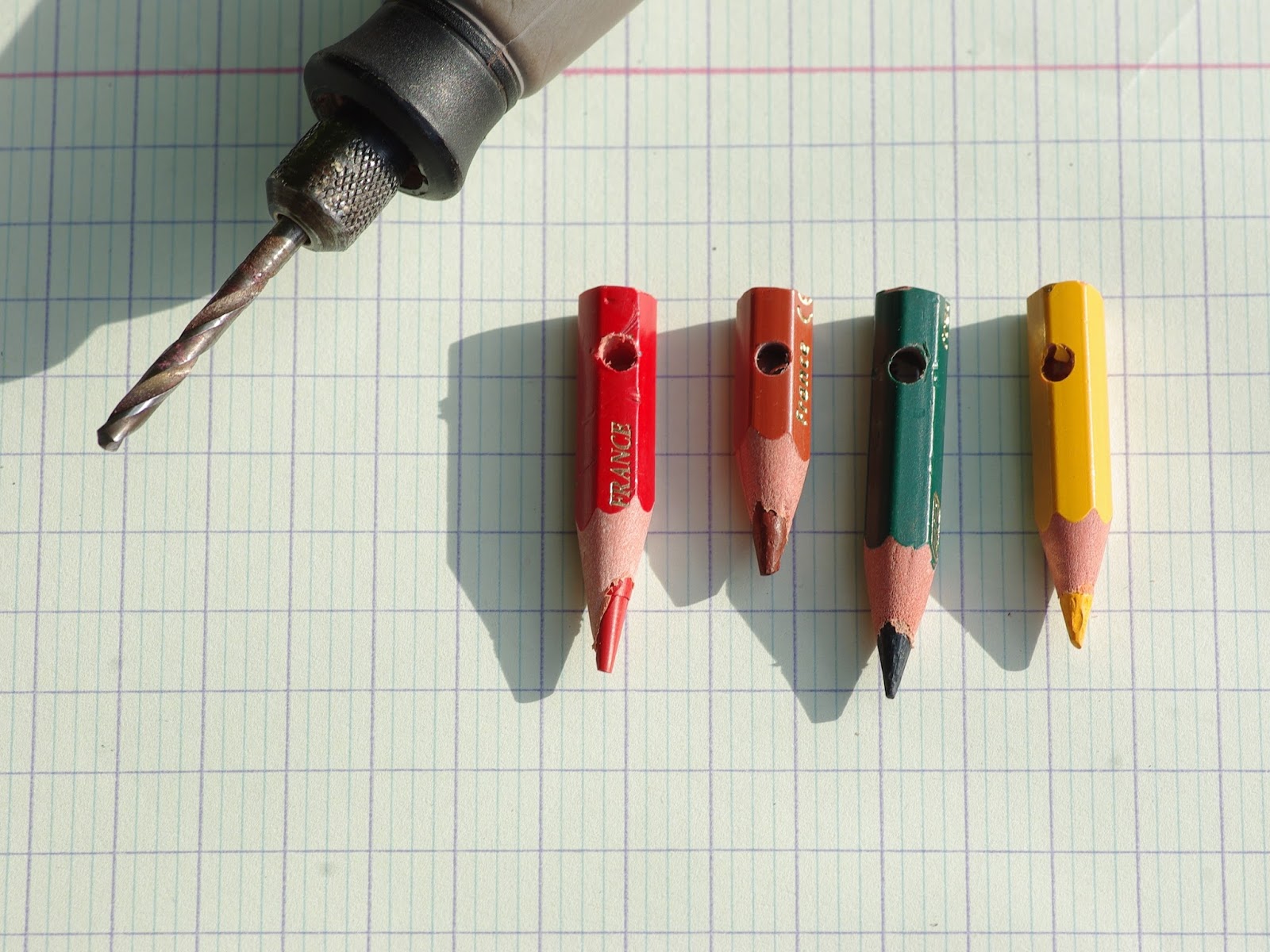 Le DIY de la rentrée une deuxième vie pour les vieux crayons de