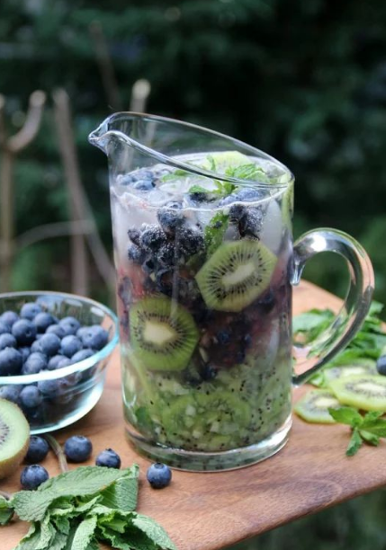 KIWI BLUEBERRY MOJITO KIWI BLUEBERRY MOJITO