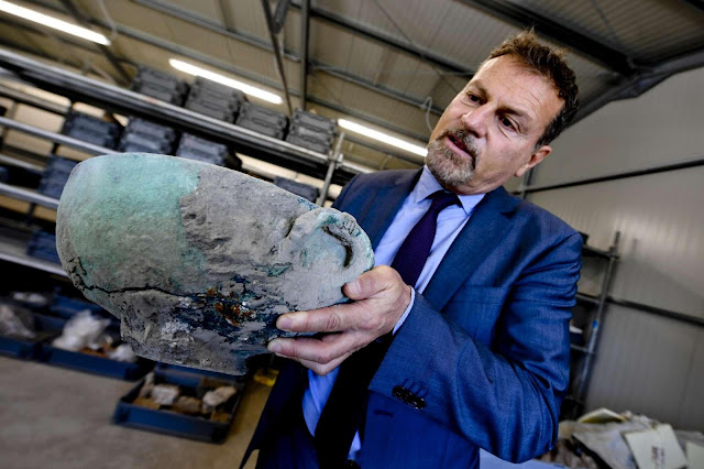 'Alley of balconies' uncovered at Pompeii 'Alley of balconies' uncovered at Pompeii