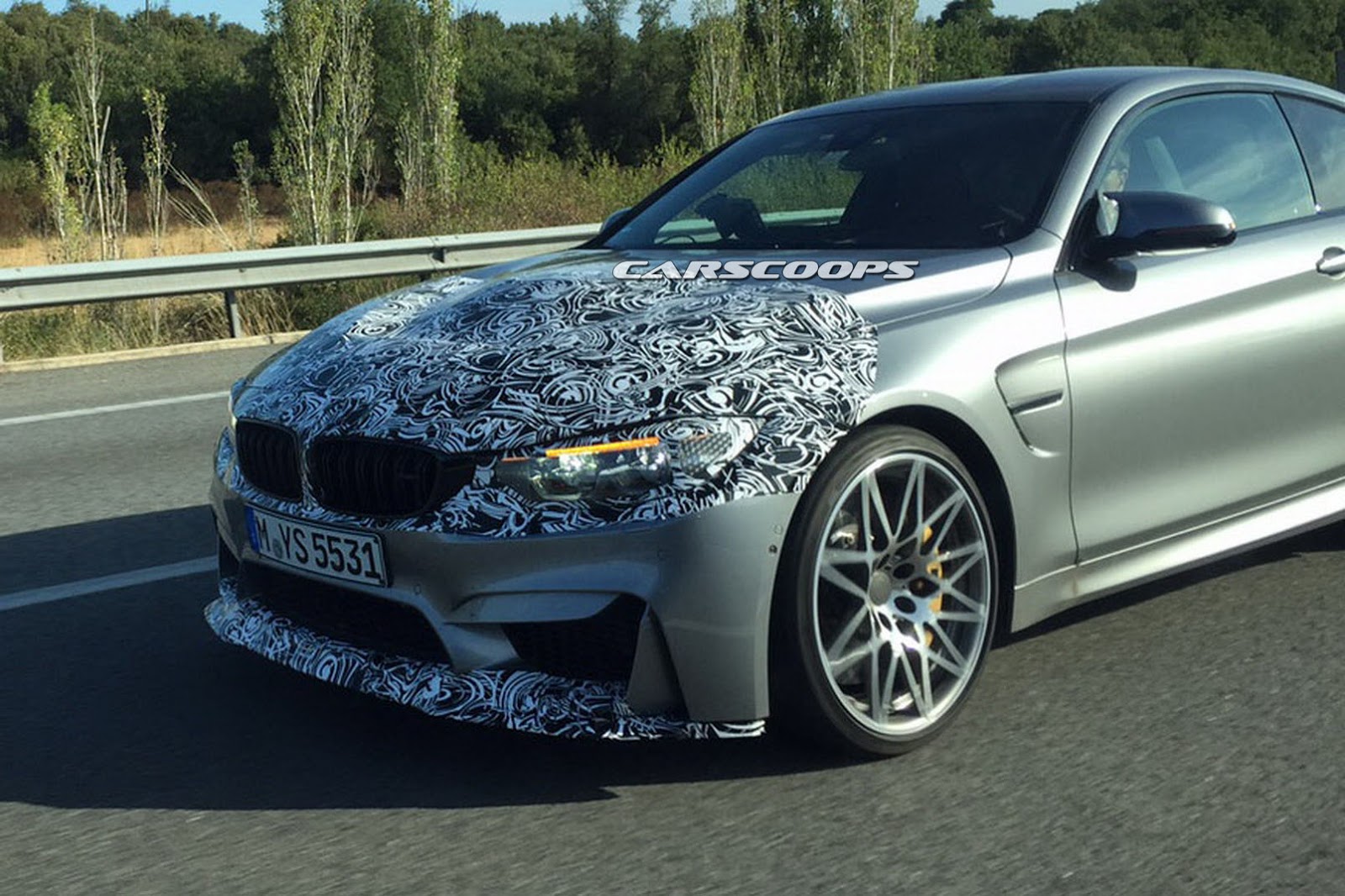 BMW m4 камуфляж
