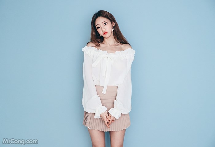 Beautiful Park Jung Yoon in the April 2017 fashion photo album (629 photos) photo 22-10
