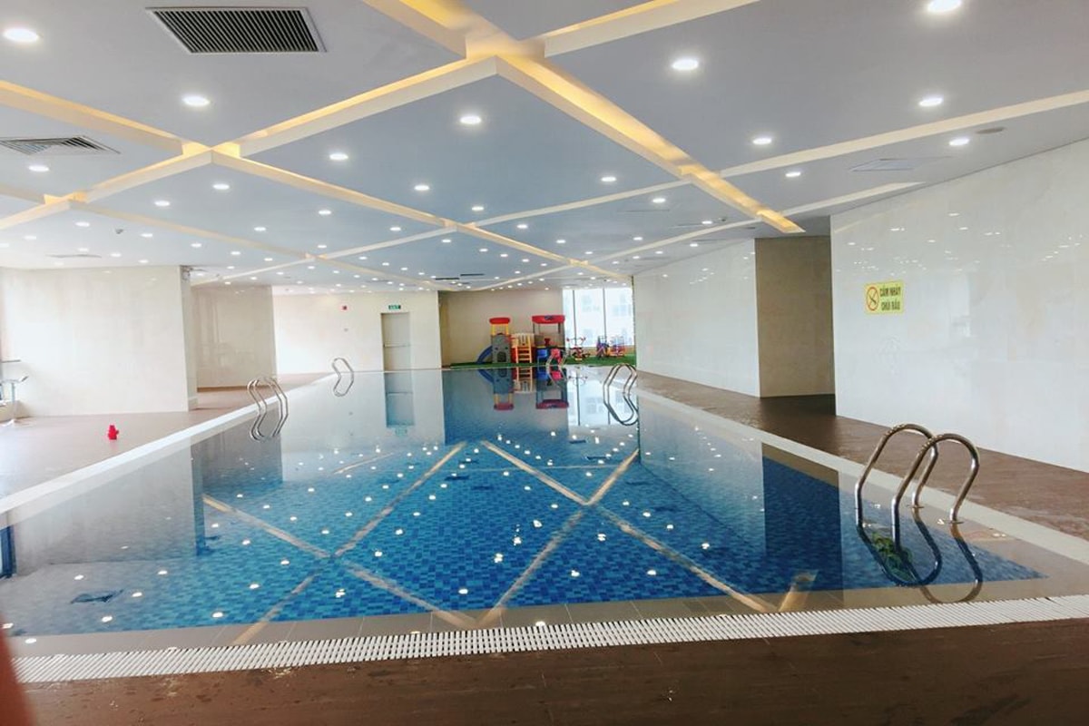 Bể bơi 4 mùa Goldmark City Bể bơi 4 mùa Goldmark City