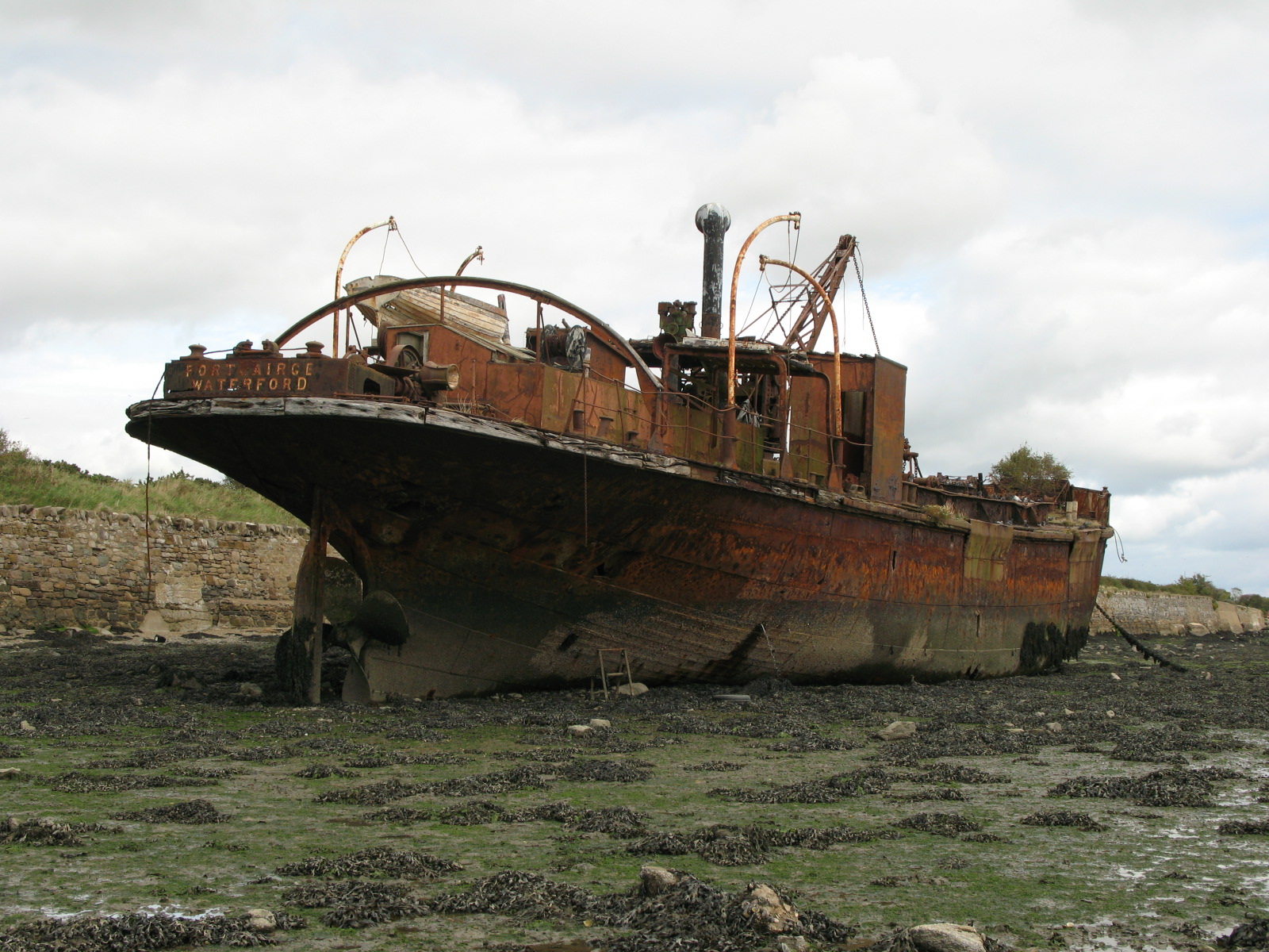 H.I.A.T. - Hey, I abandoned that!: Shipwrecks of the world