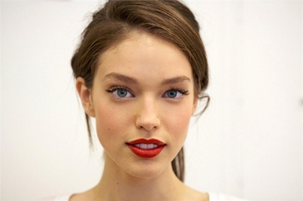Udsæt Rengør rummet Omkostningsprocent Blue Lipstick: Blue Based Red Lipstick