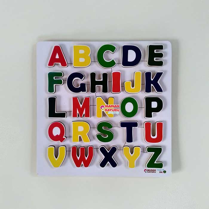 Puzzle Chunky Huruf Besar