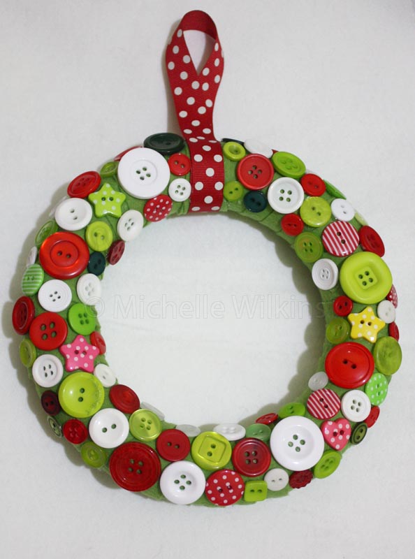 Made By Michelle: Button Wreath Tutorial