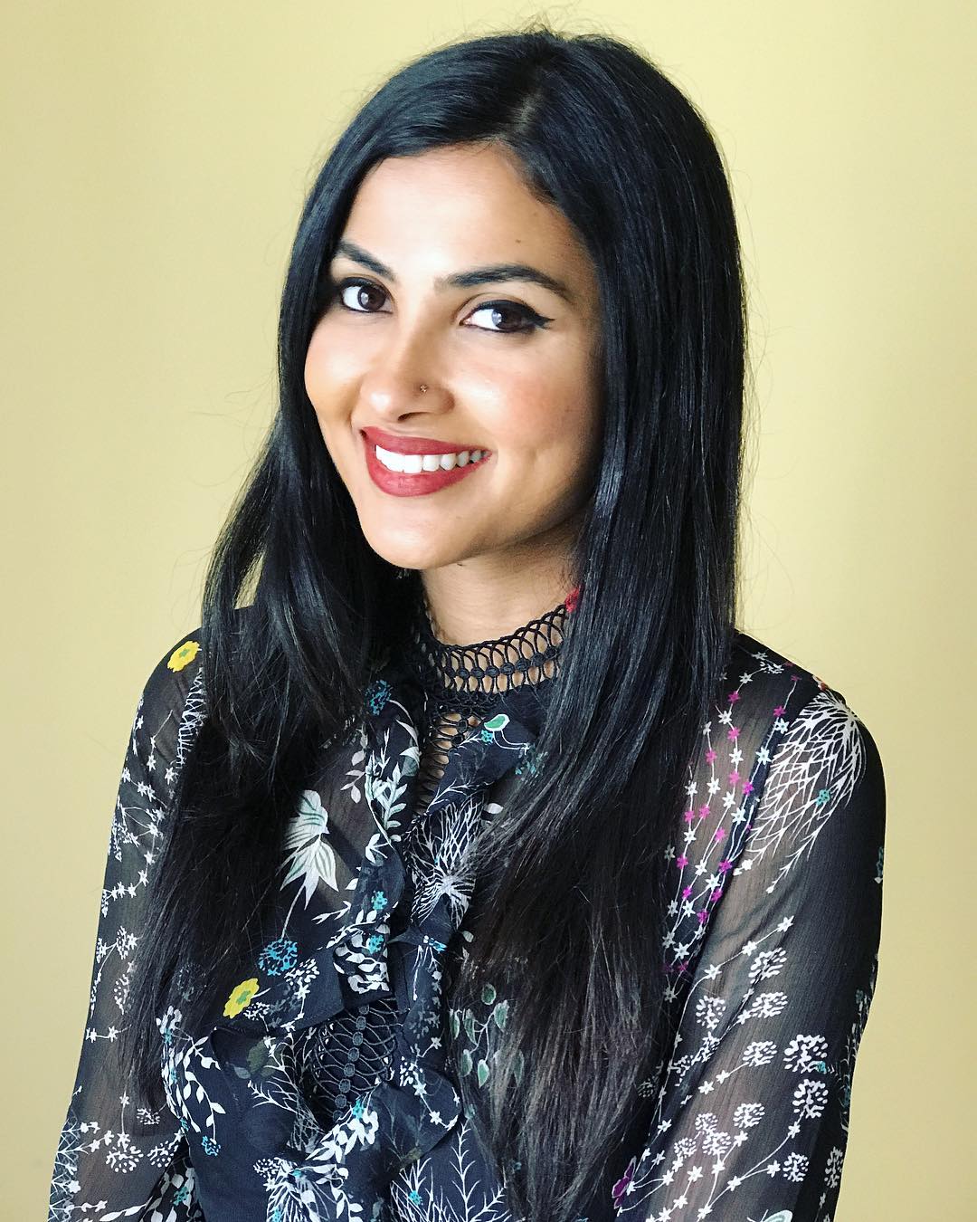 Vidya Vox Latest HD images | whtasapp HD Images