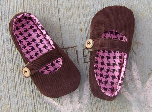How to Make Patterns for Doll Shoes | eHow.com