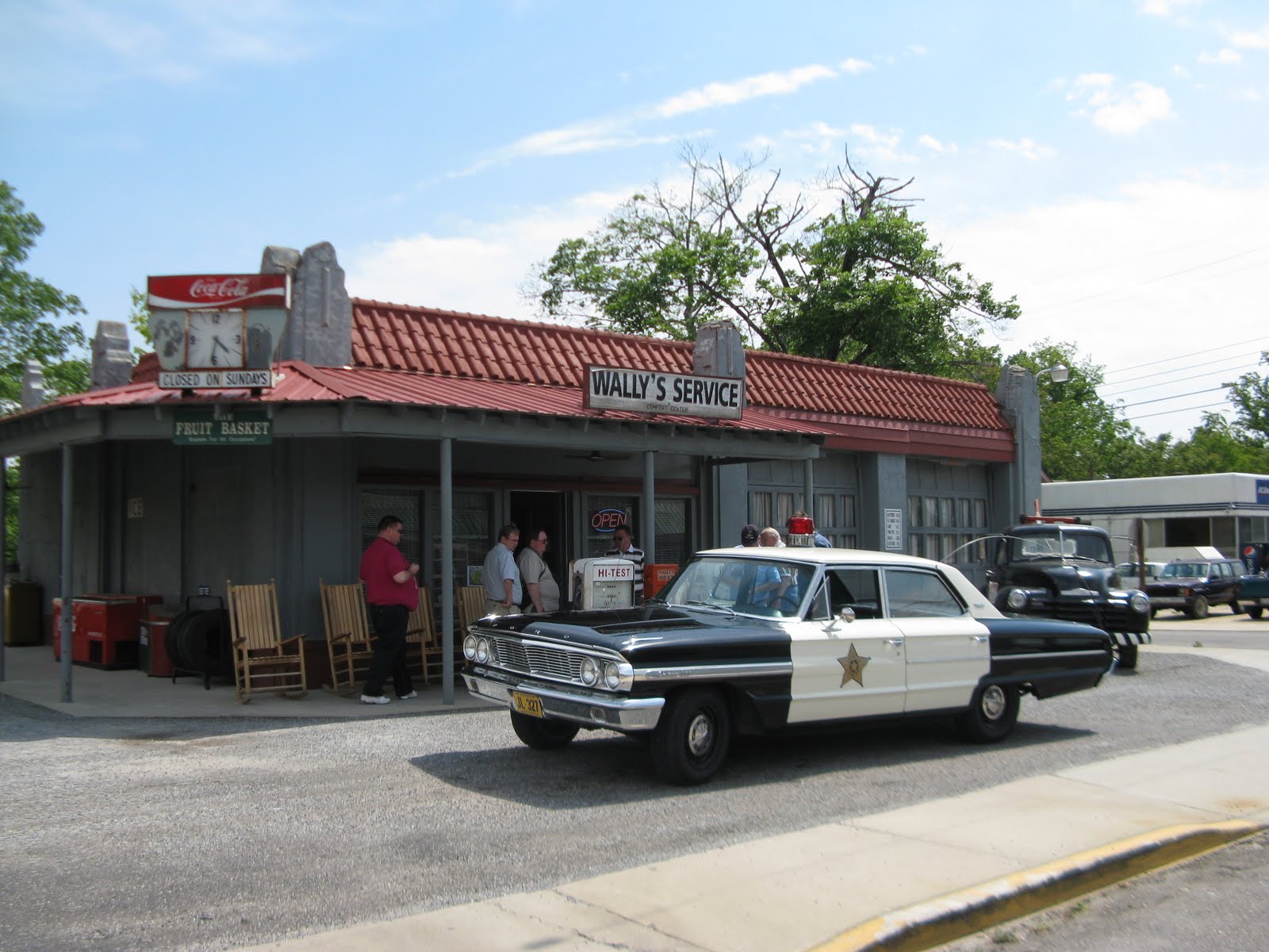 Tarra's Travels Mt. Airy & Greensboro, North Carolina