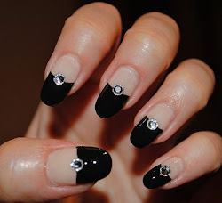 nail designs violet