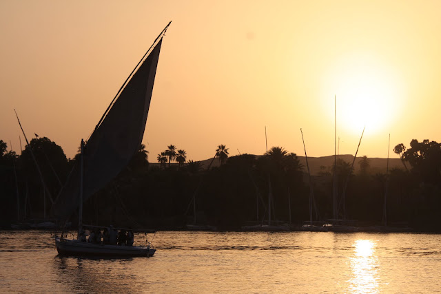 CRUZEIRO NO NILO - A nossa experiência num dos cruzeiros mais belos do mundo | Egipto