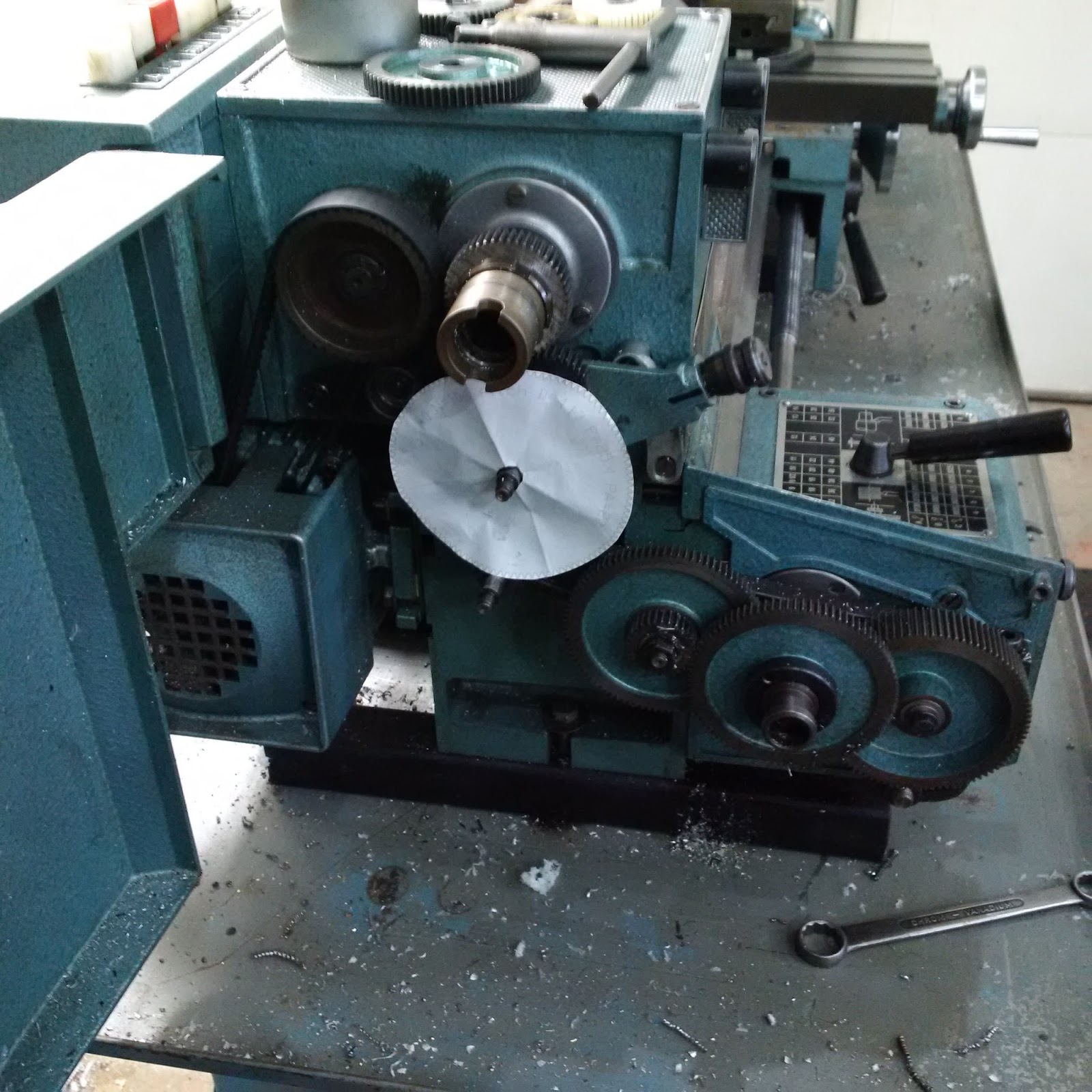 Another Day Another Project Worm And Worm Gear For My Metal Bandsaw