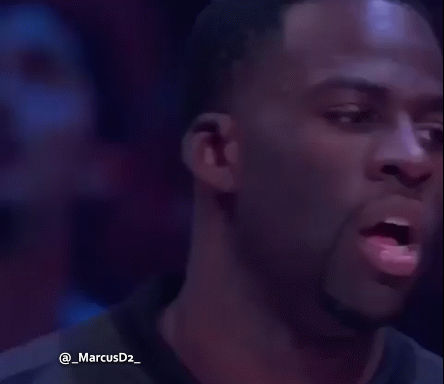 Draymond%2BGreen%2Breaction%2Bduring%2BFergie%2BNational%2BAnthem.gif
