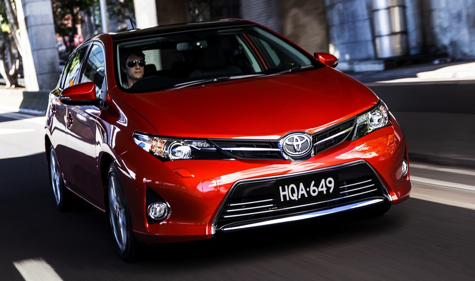 Picture Car Design: 2013 Toyota corolla