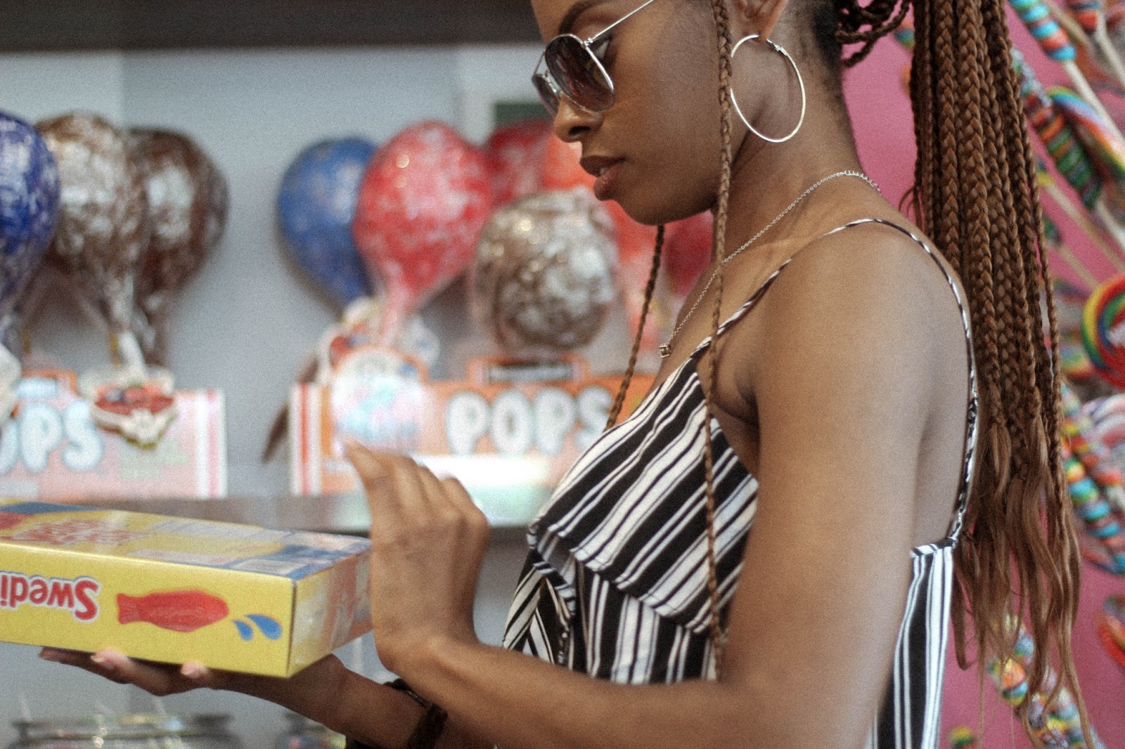 SCOOPS Deanna Luvs You