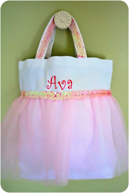 angenuity: The cutest ballet bag for your little ballerina...