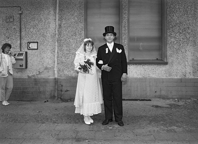 The bride and groom Frau and Herr Dressler, who have booked the package âtraditional wedding, celebrating 750 years of Berlin.â