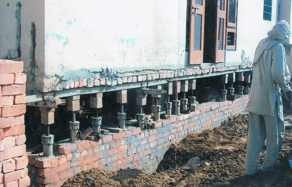House Lifting Services Building Raising House Lifting Services Building Raising