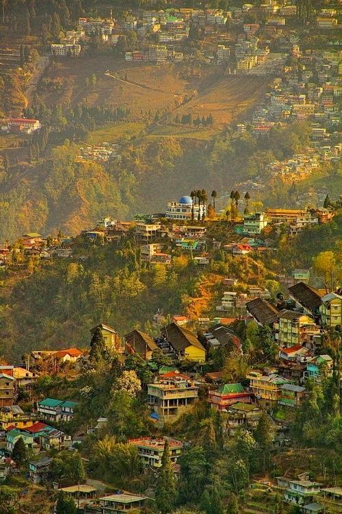 10 Best Backpacking Destinations in India | Darjeeling 10 Best Backpacking Destinations in India | Darjeeling