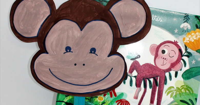 Monkey Mask Craft - Booktrusts Time to Read Campaign - Messy Little ... Monkey Mask Craft - Booktrusts Time to Read Campaign - Messy Little ...