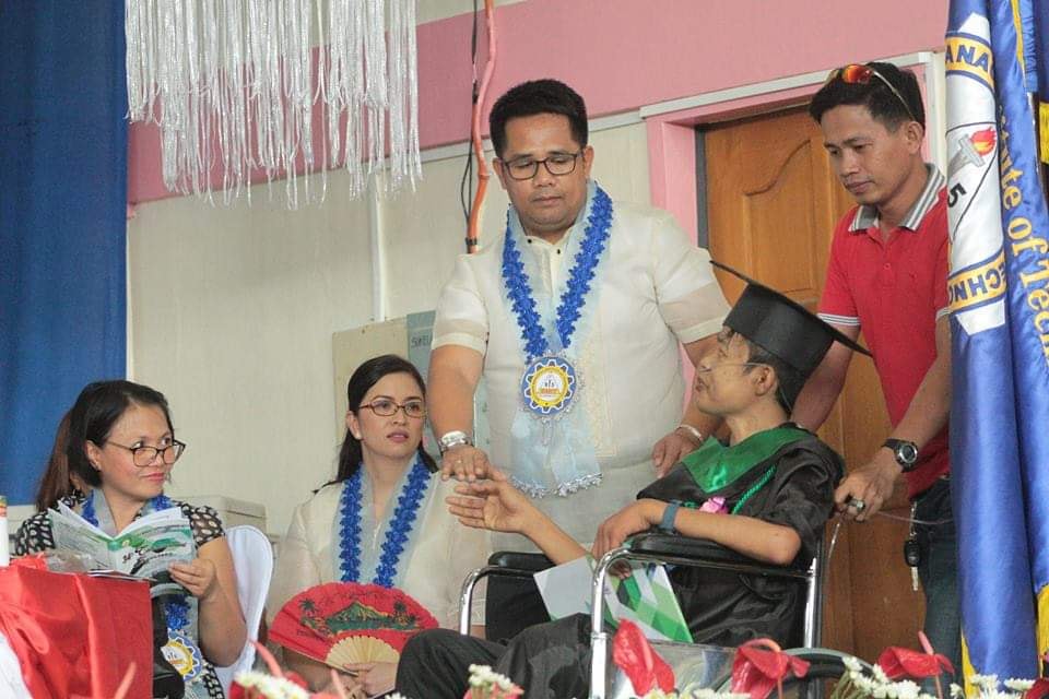 Student with rheumatic heart disease defies odds, attends graduation with tank