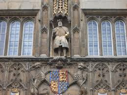  Henry VIII statue