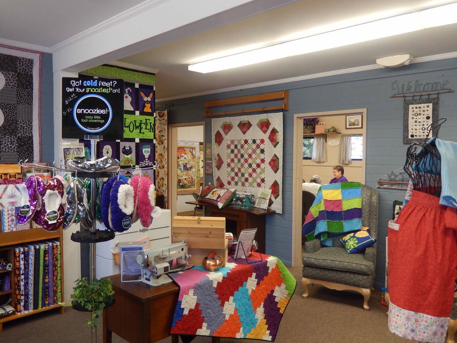 Cat Patches Quilt Shop Tangled Threads, Lynden, Washington