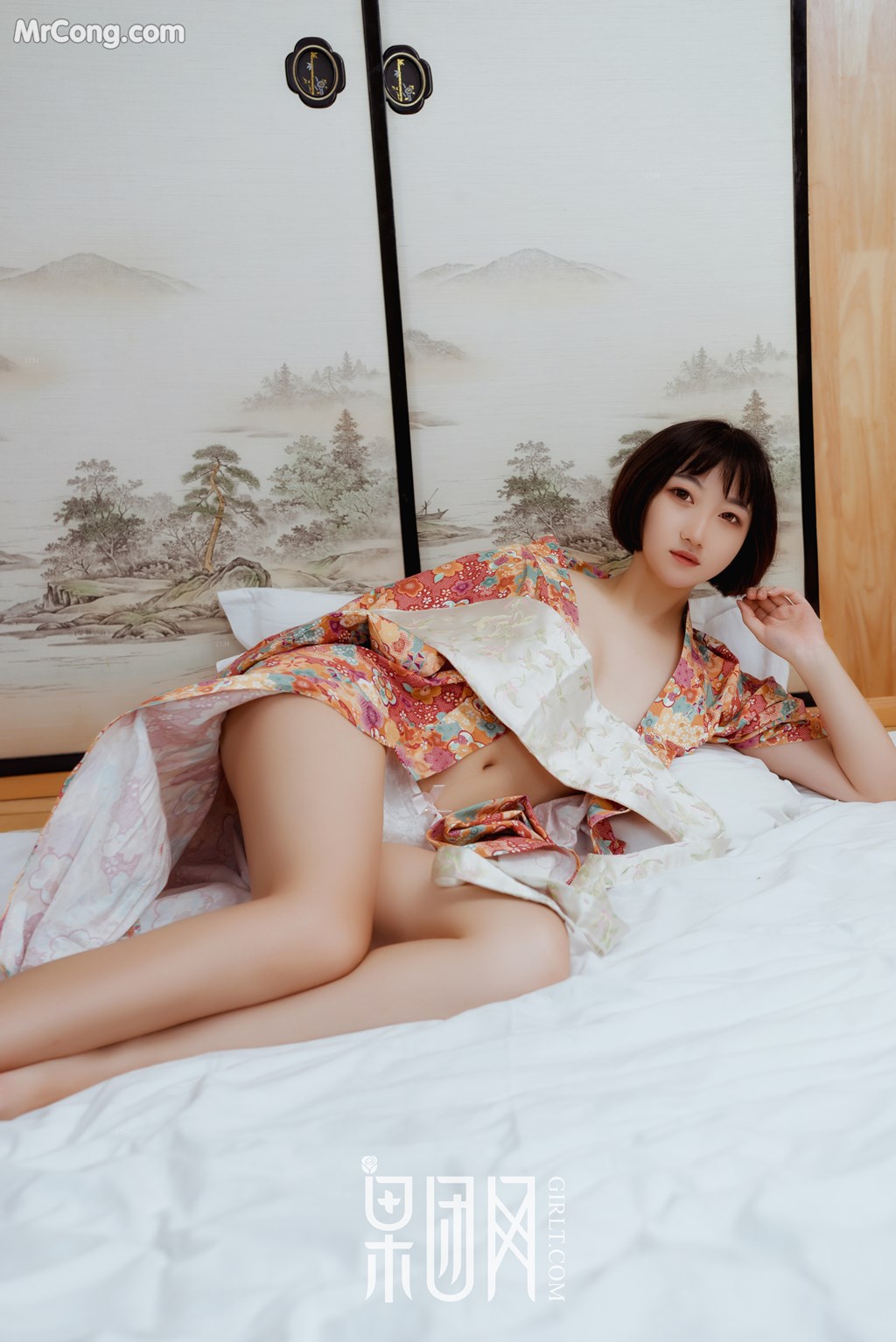 GIRLT No.132: Model Qian Hua (千 花) (54 photos)