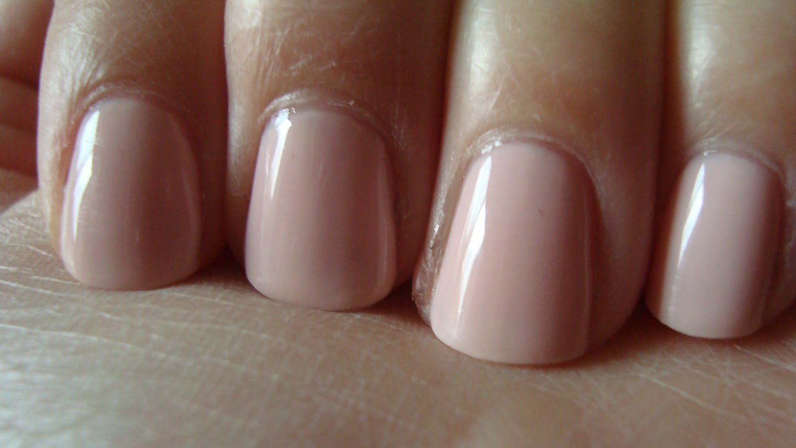 OPI Infinite Shine Nail Lacquer in Sweetheart - wide 2