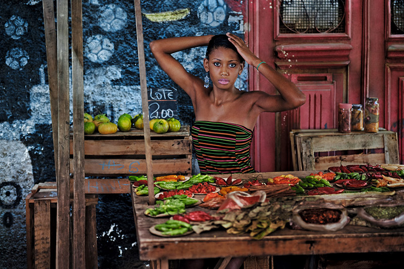 Steve McCurry, fruit seller at the market in Rio de Janeiro, Brazil 