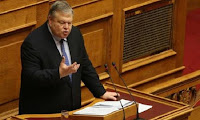 Βενιζέλος: Οι πραγματικές μειώσεις στις συντάξεις είναι 9,8 δισ. ! (βίντεο) Βενιζέλος: Οι πραγματικές μειώσεις στις συντάξεις είναι 9,8 δισ. ! (βίντεο)