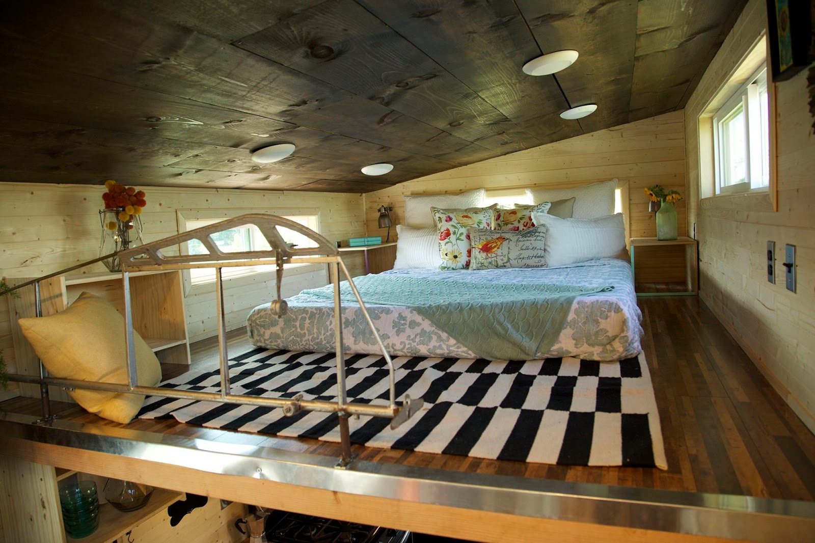 TINY HOUSE TOWN: The Aviation Tiny House (315 Sq Ft)