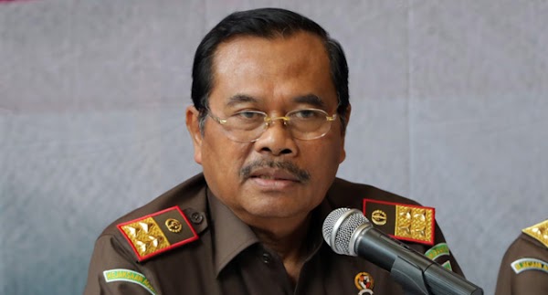 Oknum Jaksa Banyak "Bermain" Kasus, Kinerja HM Prasetyo Kembali Dipertanyakan