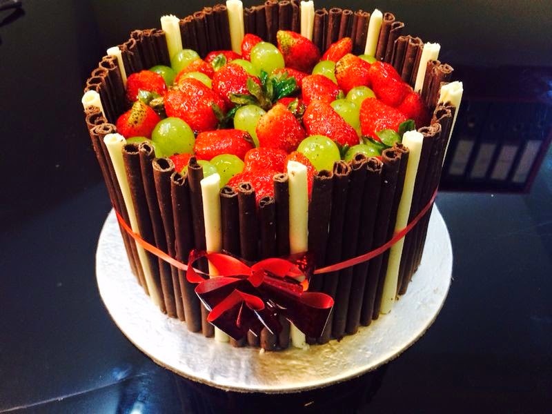 Fruit Basket Cake Near Me / 8 Fruit Basket Cake Pastry Heaven Bakery