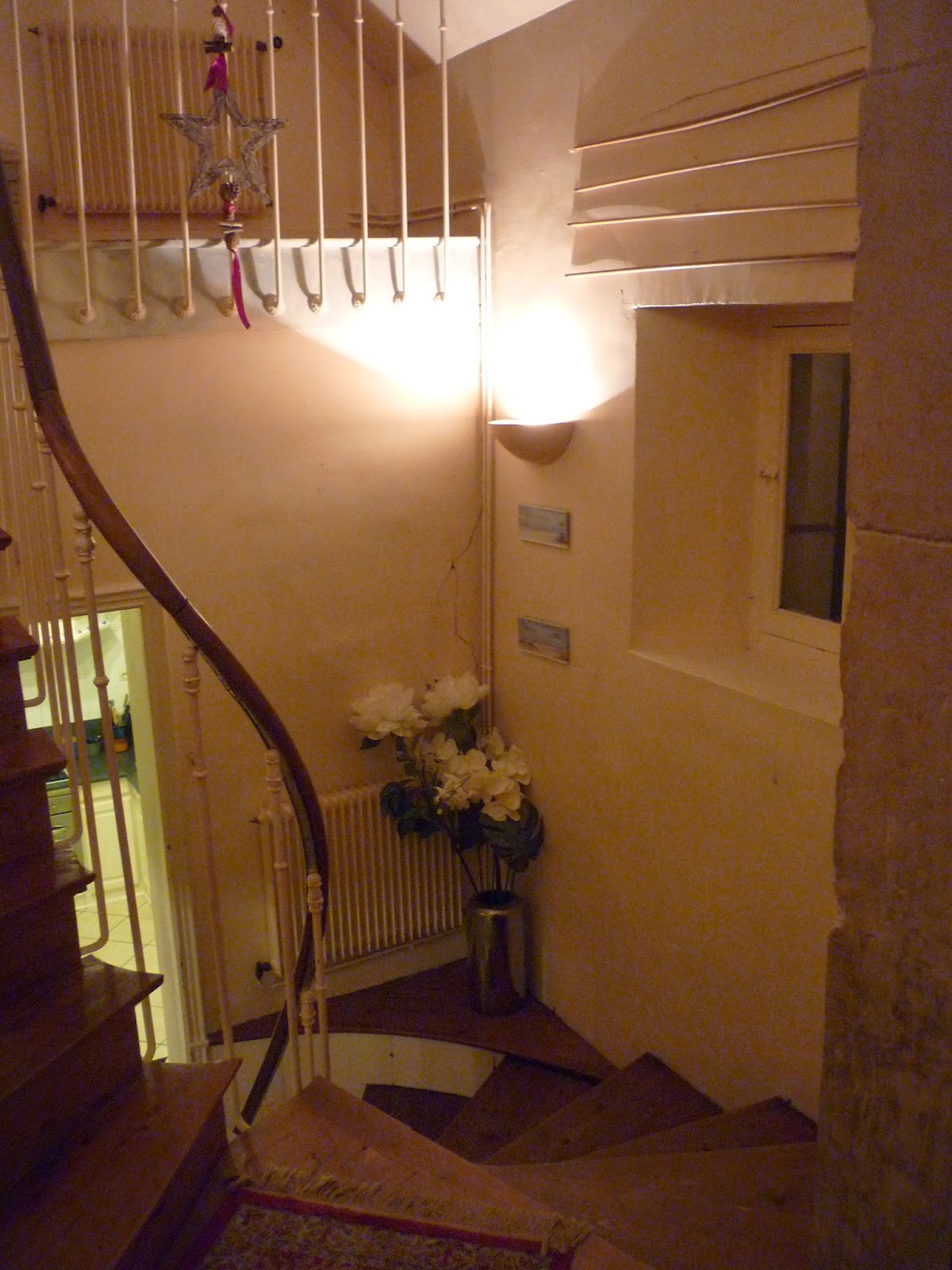 Escalier du Manoir de Beaurepaire en Normandie