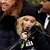 Madonna é expulsa do palco na Women’s March e é acusada de apologia ao terrorismo