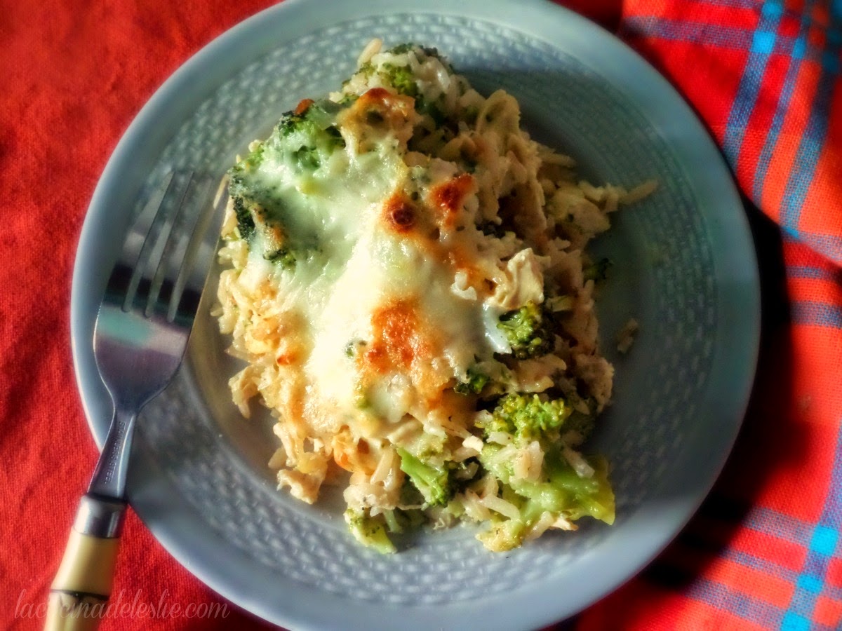 Cheesy Chicken Broccoli Rice - lacocinadeleslie.com 